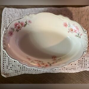 Vintage Homer Laughlin Virginia Rose Serving Bowl